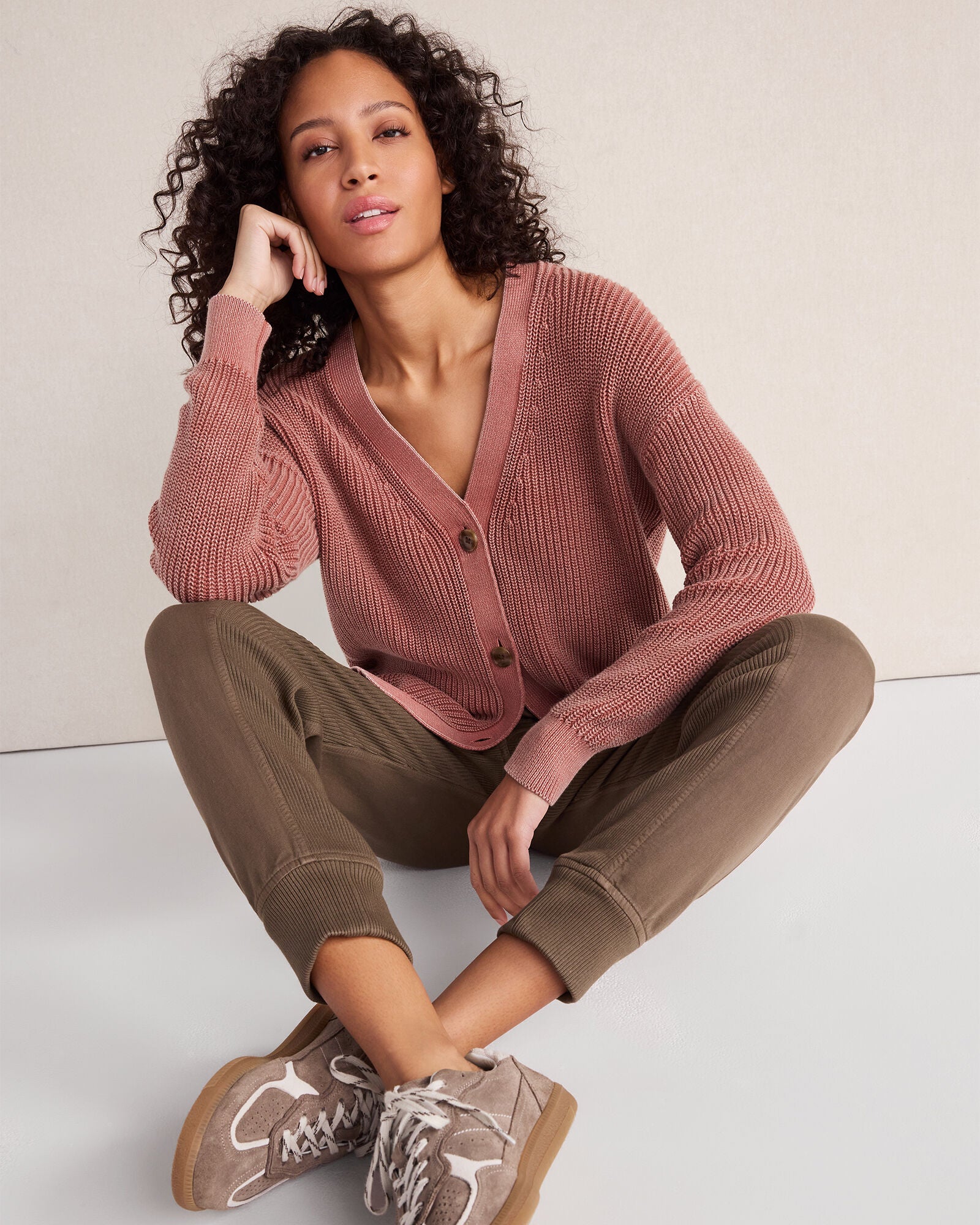 HAVEN Effortless Twill Jogger 55% Cotton 23% TENCEL Lyocell 22% Linen